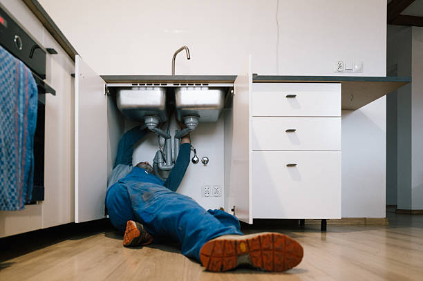 Professional Leak Detection technician working in New Paris, IN